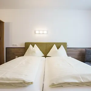 Hotel Drei Kreuz, Salzburgo