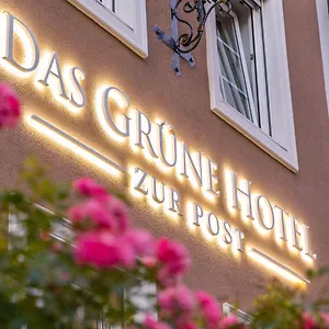 Gruene Zur Post - 100 % Bio Hotel